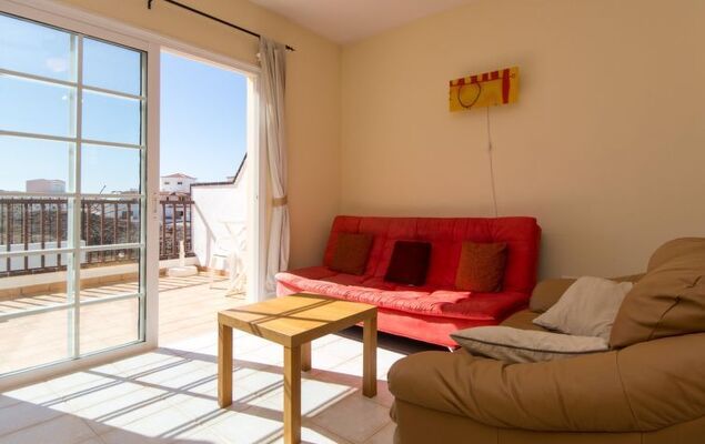 Jacqui Fewo - Photo 2