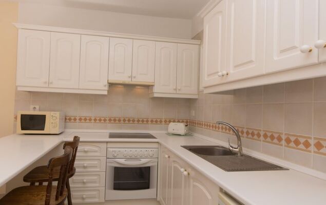 Jacqui Fewo - Photo 10