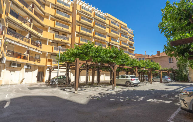 Saint James - Photo 18