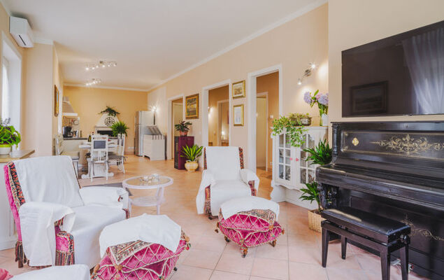 Gerry House - Photo 7